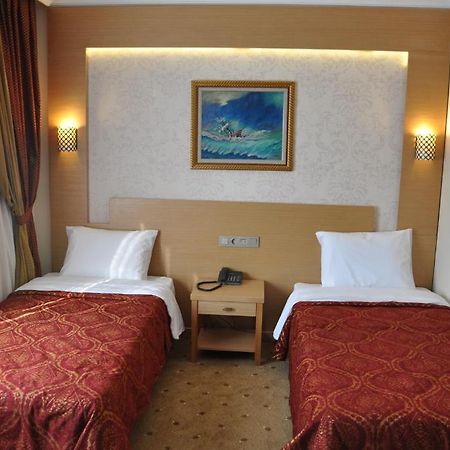 Gebze Palas Hotel Exteriör bild