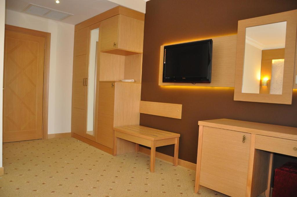 Gebze Palas Hotel Exteriör bild