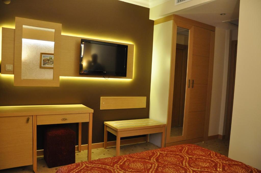 Gebze Palas Hotel Exteriör bild